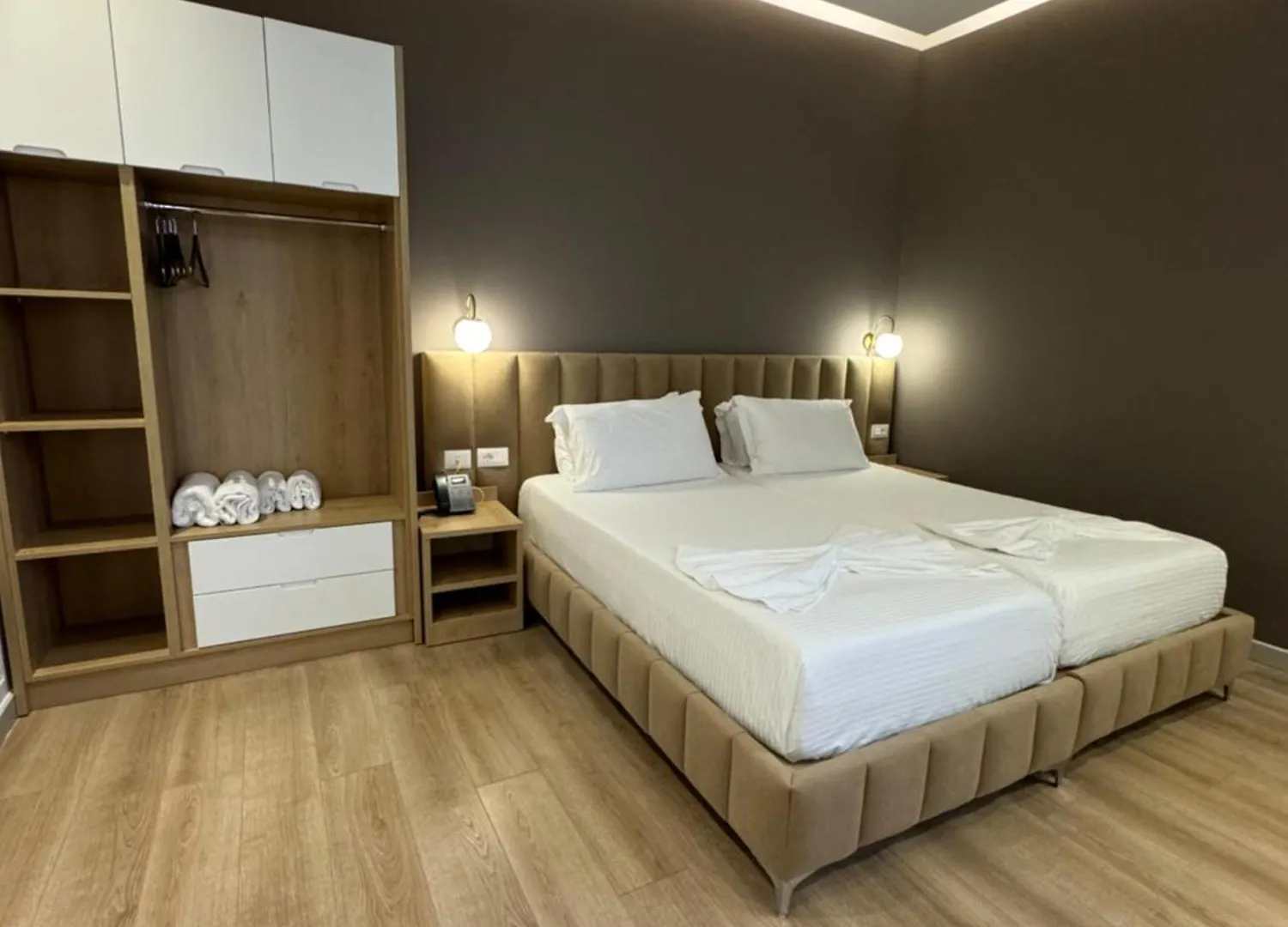 Hotel Panorama & Spa Elbasan 4*,